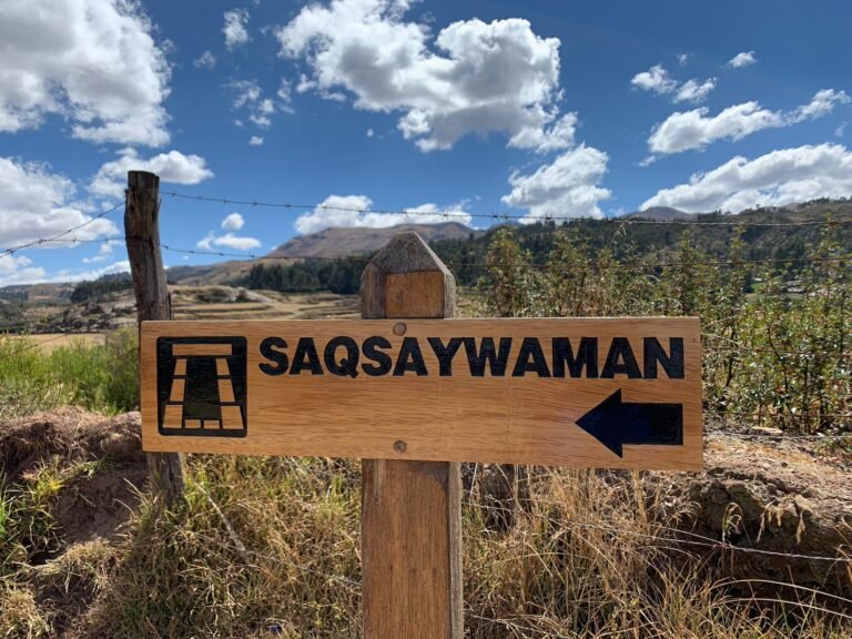 Sacsayhuaman Tour – fortress ruins with dramatic stonework