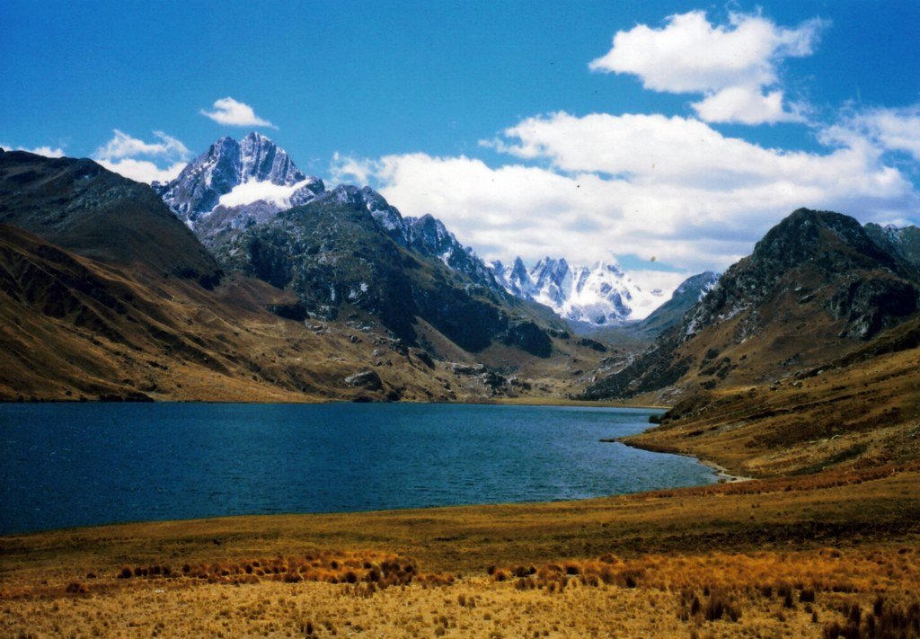 Guided Inca Trail Peru Trek Guided trekking group hiking the Inca Trail Peru toward Machu Picchu.